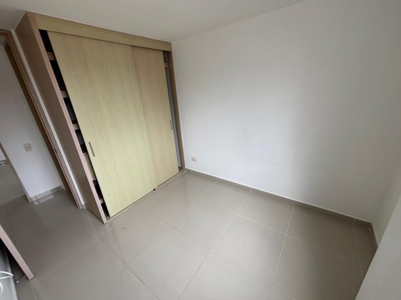 Apartamento para el arriendo en Sabaneta el codigo es 16774 Foto 9