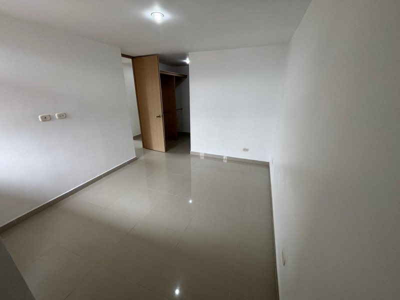 Apartamento para el arriendo en Sabaneta el codigo es 16774 Foto 13