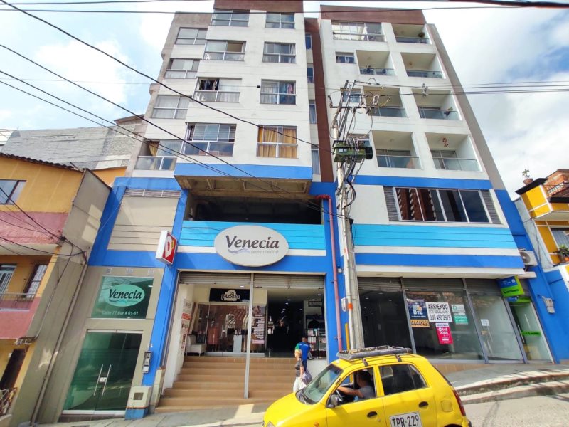 Local para el arriendo en La Estrella el codigo es 16757 Foto 9