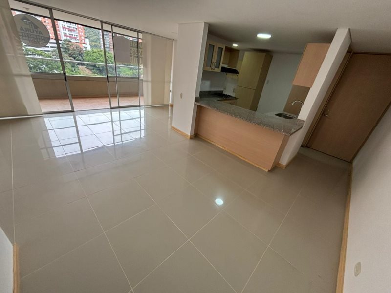 Apartamento para el arriendo en Sabaneta el codigo es 16771 Foto 4