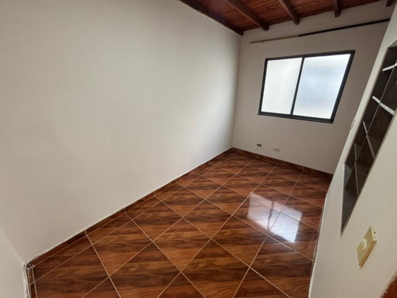 Apartamento para el arriendo en Envigado el codigo es 16777 Foto 6