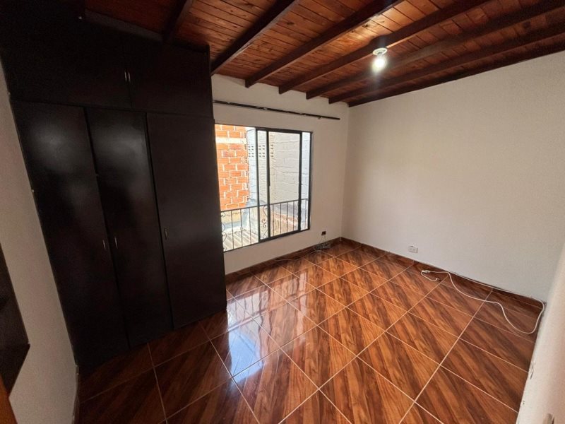 Apartamento para el arriendo en Envigado el codigo es 16777 Foto 7