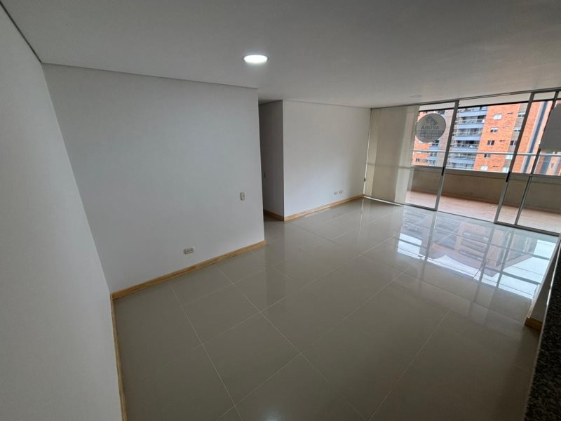 Apartamento para el arriendo en Sabaneta el codigo es 16771 Foto 5