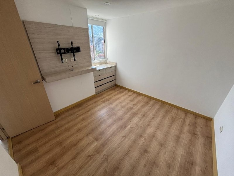 Apartamento para el arriendo en Sabaneta el codigo es 13863 Foto 9