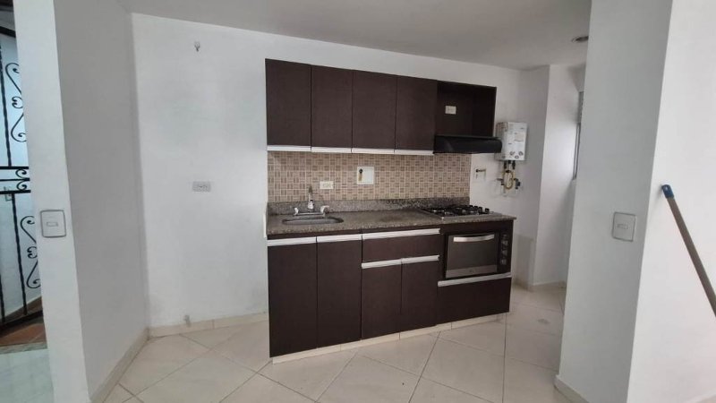 Apartamento para el arriendo en Sabaneta el codigo es 14497 Foto 3
