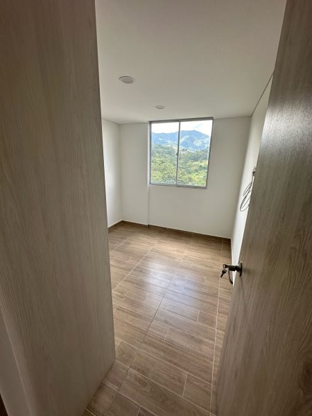Apartamento para la venta en Sabaneta el codigo es 15663 Foto 8