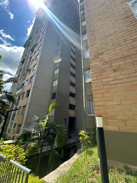 Apartamento para la venta en Sabaneta el codigo es 15663 Foto 6