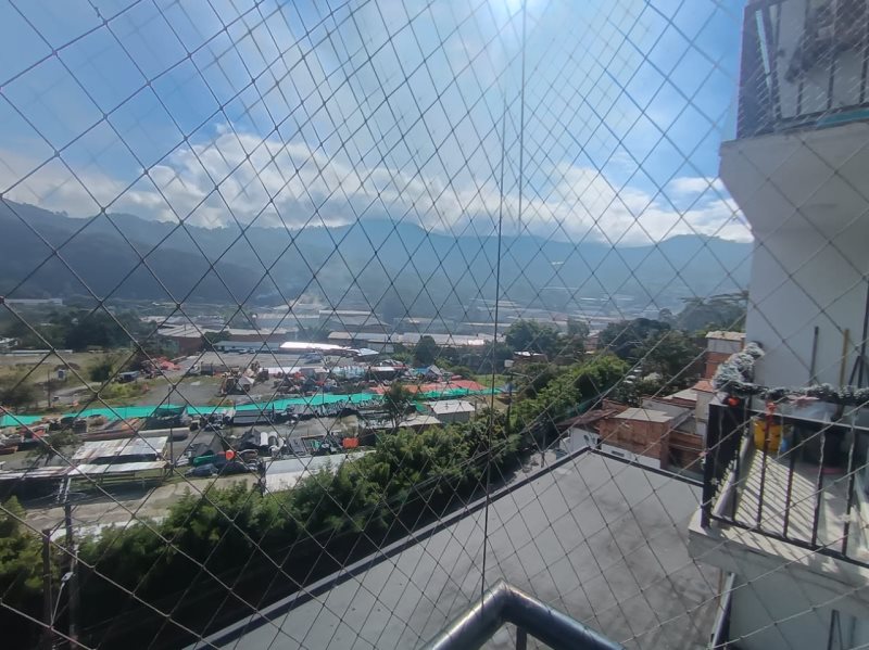 Apartamento para la venta en La Estrella el codigo es 16596 Foto 5