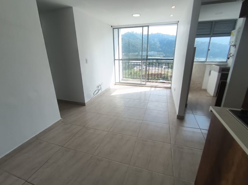 Apartamento para la venta en La Estrella el codigo es 16596 Foto 3