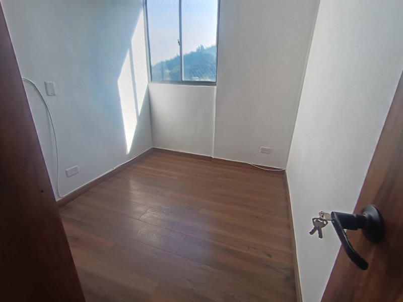 Apartamento para la venta en La Estrella el codigo es 16596 Foto 11